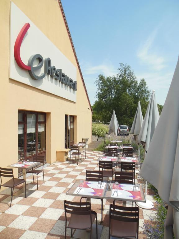Campanile Avallon Sauvigny-le-Bois Eksteriør billede