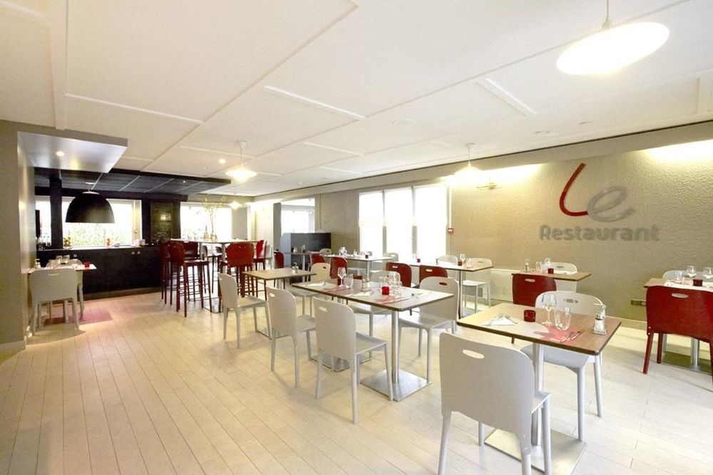 Campanile Avallon Sauvigny-le-Bois Restaurant billede